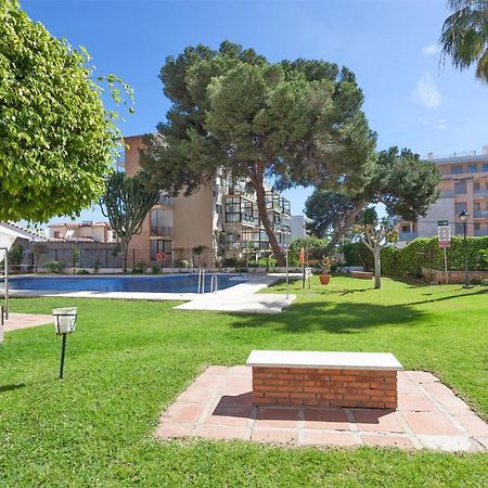 Apartment With Sea View Benalmadena Bagian luar foto